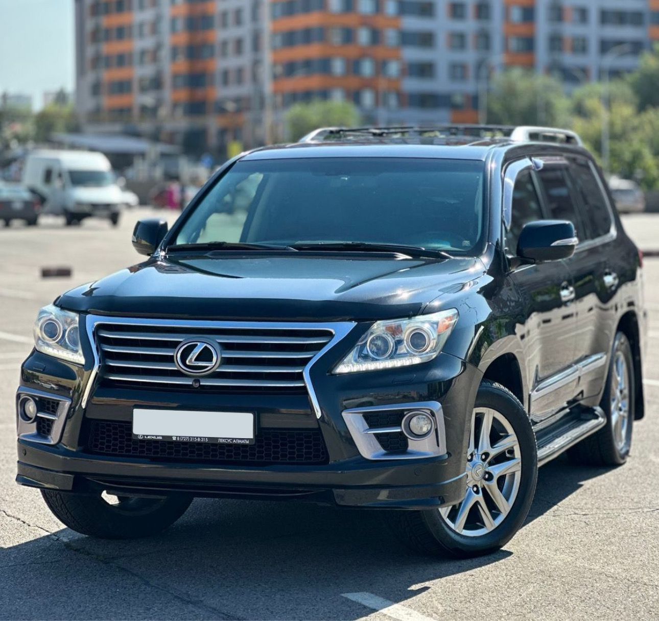 Lexus LX570